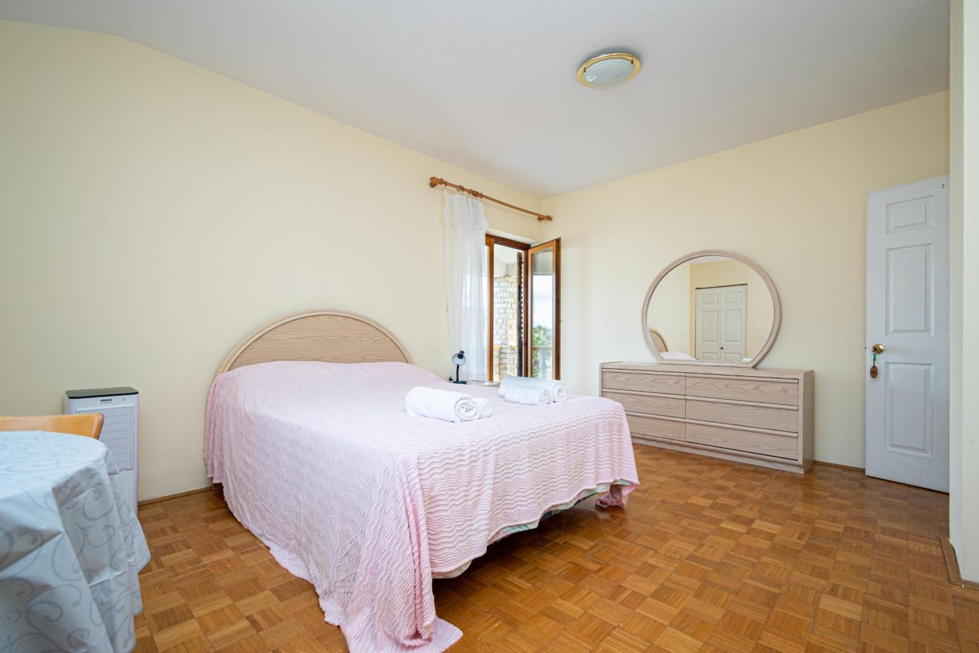 Apartments And Rooms By The Sea Mrljane, Pasman - 327 Neviđane Quarto foto